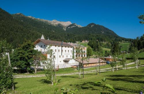 Senale San Felice Hotel | Zum Hirschen Boutique Hotel Val di Non