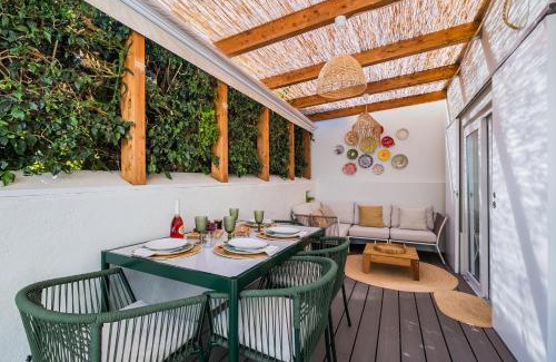 Parede Casa | Zus House Parede Style, Comfort & Private Pool near Lisbon, Sintra & the Beach