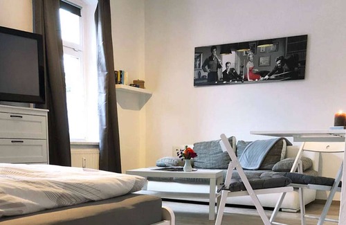 Zwickau Apartamento | ZW01a Comfortable, centrally located 1-room apartment in Zwickau