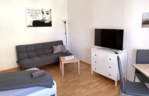 Zwickau Apartamento | Zw01b - 2 Zimmer Wohnung in Zwickau, 55qm, 2 Schlafzimmer, Max. 4 Personen