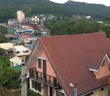 Baguio Casa | Zya 3BR A-House