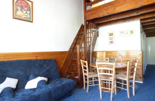 Arette Apartamento | Apartamento para 6 personas, acceso directo a pistas, balcón, ascensor