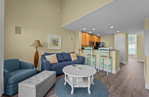 Bermuda Bay Condominio | Cambridge Cove by KEES Vacations
