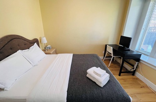 Burnaby Casa | Imperial House