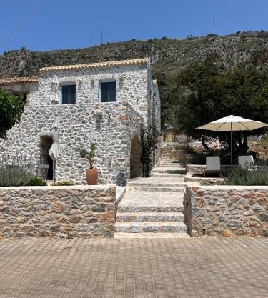 Σουίτα ΣΙΚΛΟΣ στο Καραβοστάσι Ν Οιτύλου Μάνης