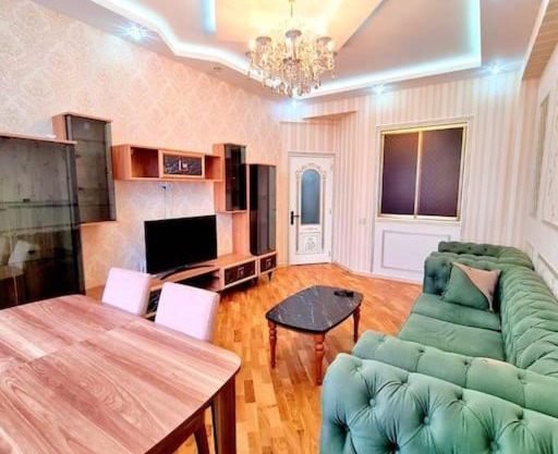 Премиум квартира возле метро