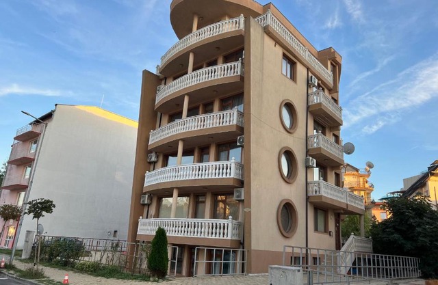 Частен апартамент Стамополу - Private Two-Bedroom Apartment Stamopolu