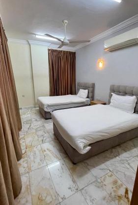 البرق للشقق المفروشة