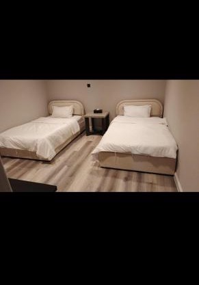 مجمع العزيزية السكني-حيث السكن المثالي لزوار المدينه