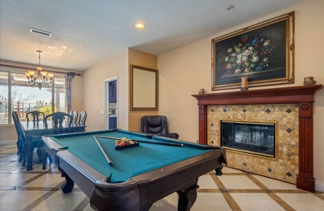 ৎ୭The safty paradiseৎ୭H/w Pool Jacuzzi, 4 bedrooms