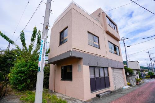 【寿家】3F建 スカイビューテラス付き！新装開店 より道の湯すぐ横