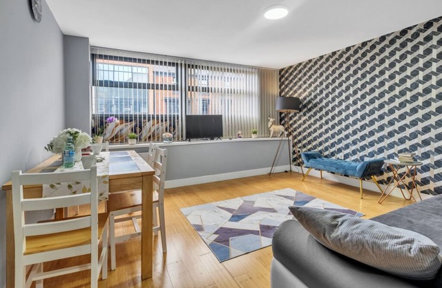 Apartamento-Diseñador-Baño con ducha-Vista a la Ciudad-1-Bed for 4 Adult !!!