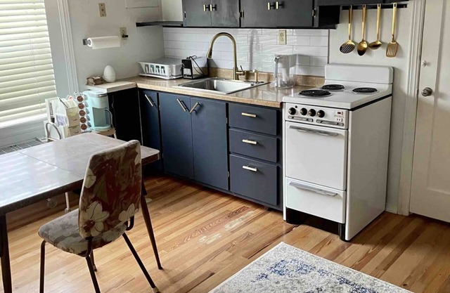 1 bedroom aprt in hollywood FL