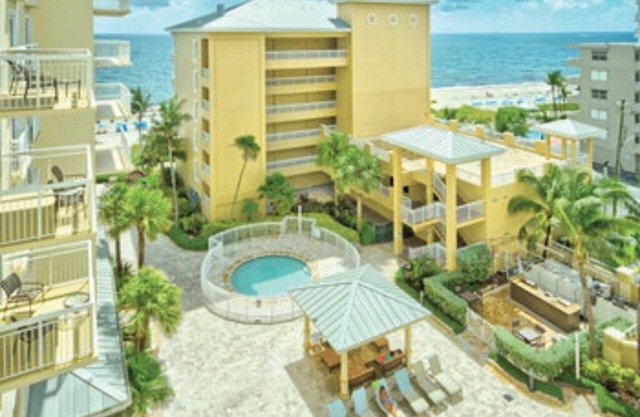1 Bedroom Deluxe on Pompano Beach, Wyndham Royal Vista!!
