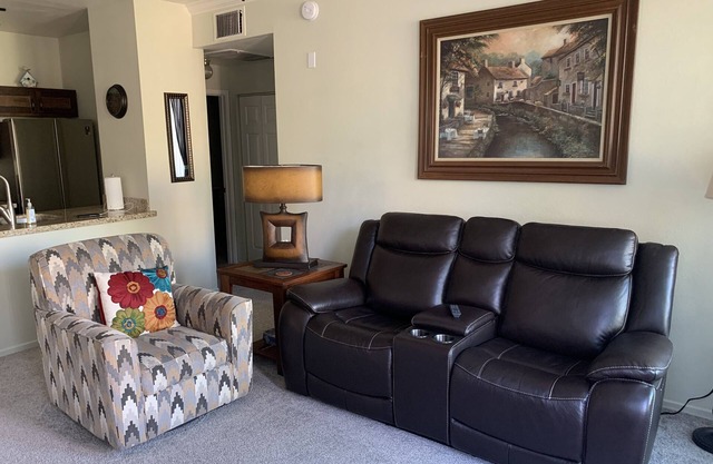 1 habitación, primer piso, distancia a pie del condominio a Kierland Commons
