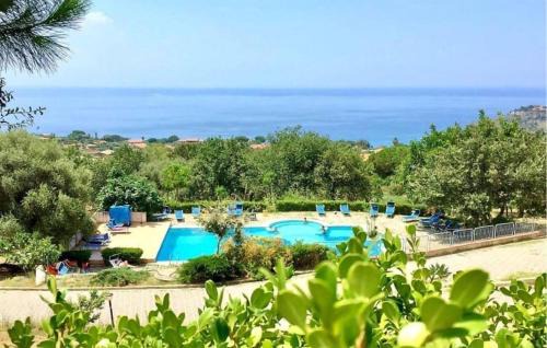 1 Bedroom Stunning Apartment In Ricadi