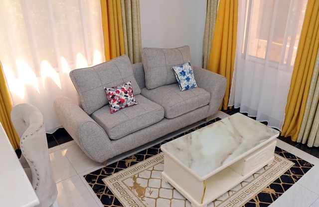 cozy 1-bedroom with free swimming pool,free parking and hotshower