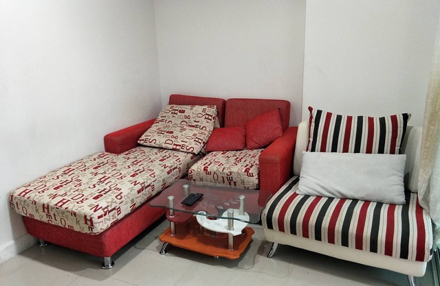 1 vista de la piscina BHK $ 35 por noche