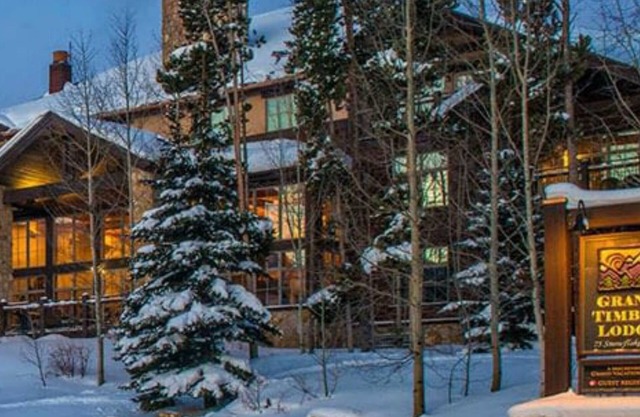 Condominio de lujo con 2 habitaciones y 2 baños - Acceso de entrada / salida con esquís - Grand Timber Lodge