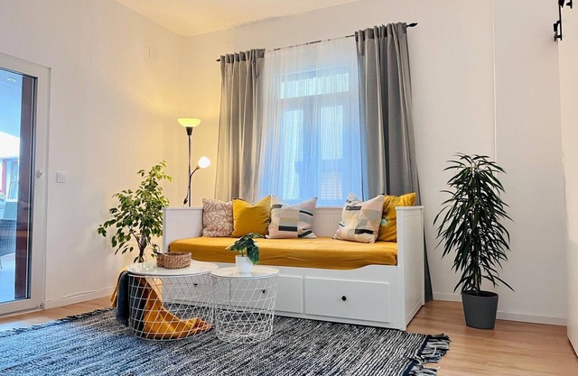 -1-zentral-TraumWohnung-Rhein