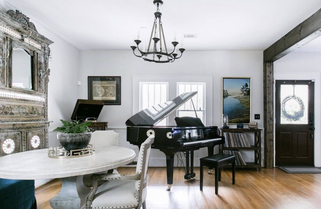 10 min to the Mercedes Benz stadium ! Beautiful Grant Park Home near Beltline