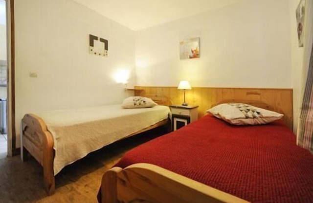 1.o piso, sauna, balcón, parking, tv, local para esquís, 60m², Les Menuires