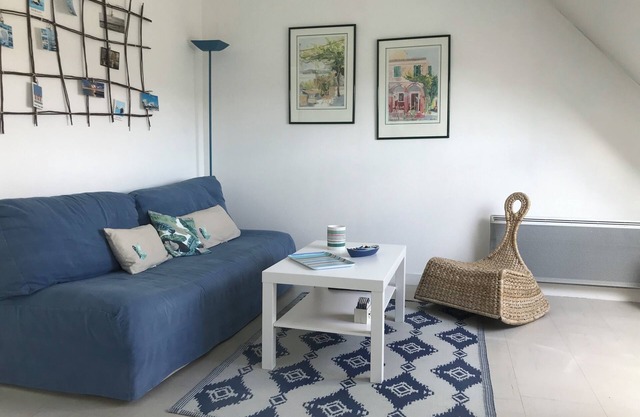 Apartamento reciente muy luminoso, 100m mar, vista al puerto deportivo