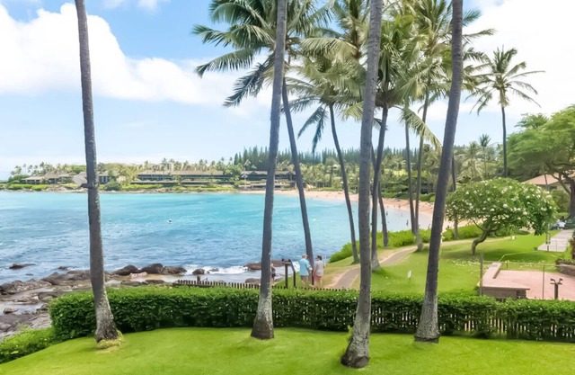 ¡Napili Shores A206, ESTUDIO ROMÁNTICO FRENTE AL MAR EN NAPILI BAY! A / C viene el 7 de octubre