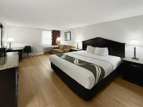 1734 West Hotel