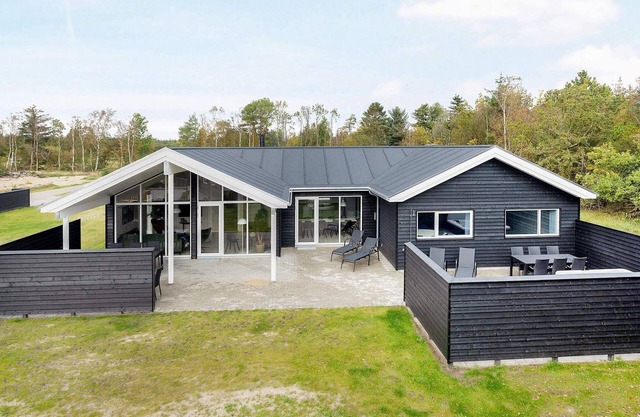 18 personas casa en Ålbæk