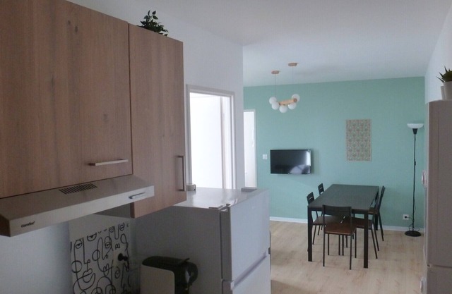 18moliere fr 5 pers. sheets, towels &cleaning included