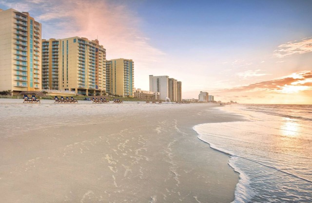 1BD w/Full Kitchen, Jetted Tub, W/D, FREE PARKING, NO RESORT FEES!!