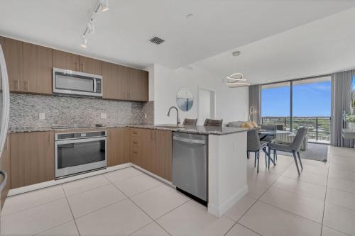 1BR Resort Apt Downtown Doral Miami Short Term Offer