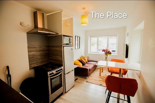 2 Bed Kingston Vale