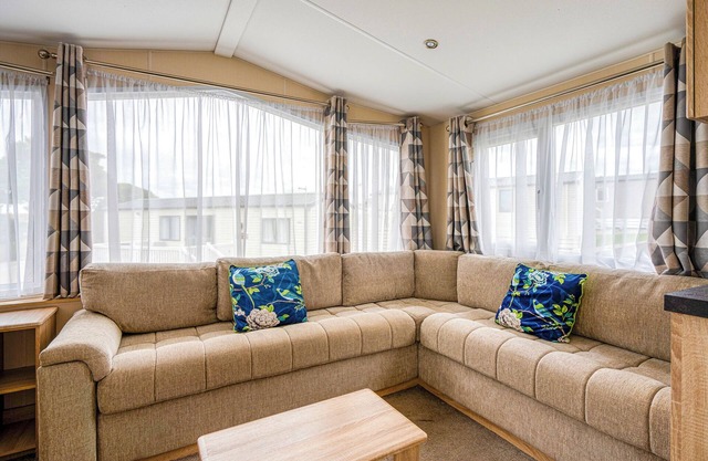 2 bedroom accommodation in Nr St Austell