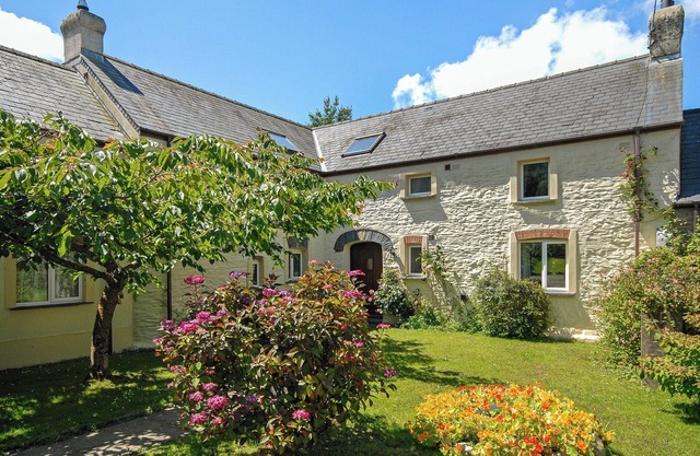 Alojamiento de 2 habitaciones en Castlemorris