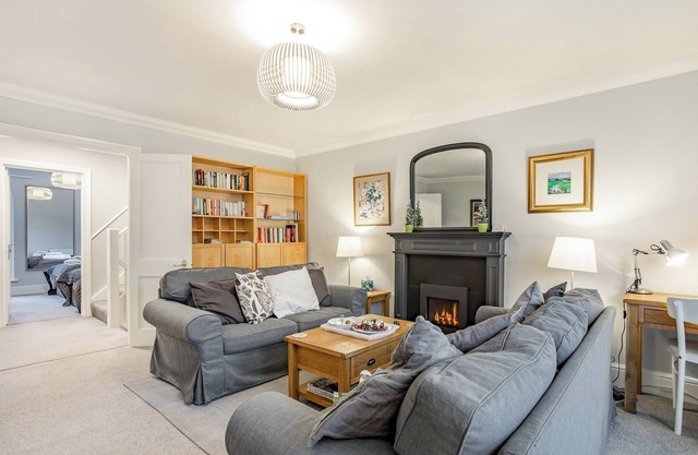 Alojamiento de 2 habitaciones en Cheltenham, near Gloucester