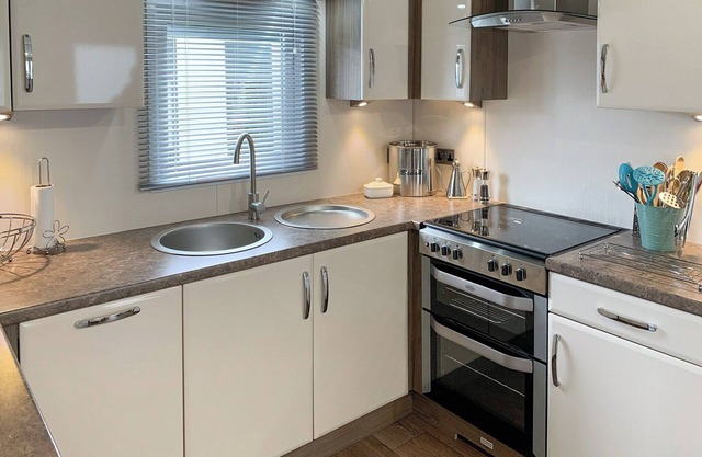 3 bedroom accommodation in Carnforth