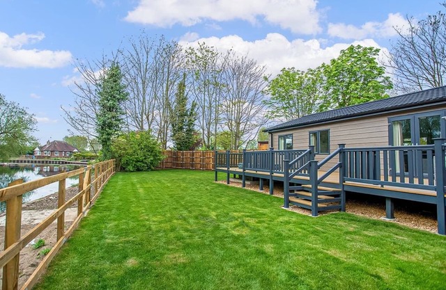Alojamiento de 2 habitaciones en Hoddesdon