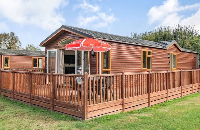 2 bedroom accommodation in Yaxham, Dereham