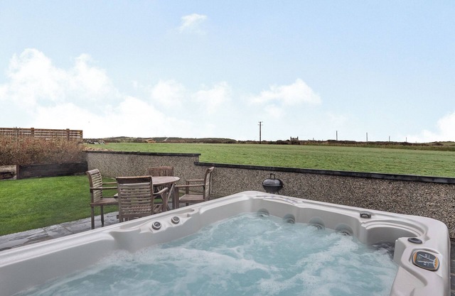 Alojamiento de 2 habitaciones en Penrhos Feilw, near Trearddur Bay