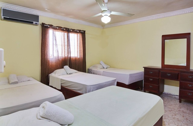 Apartamento familiar de 2 dormitorios, un baño-terraza