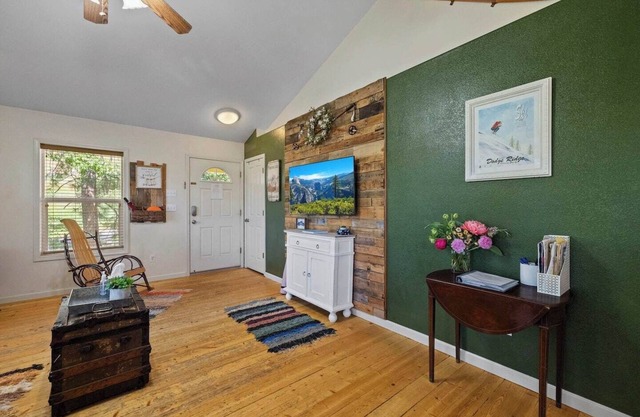 Clean Mountain Cabin- Yosemite, Dodge Ridge, Pinecrest Lake