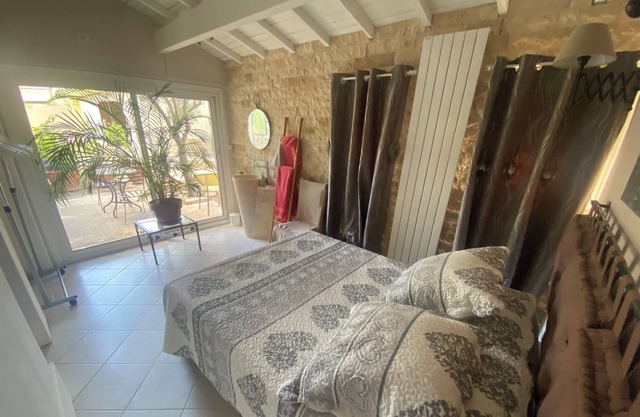 2 Chambres Chez L'habitant Avec Piscine et Poolhouse