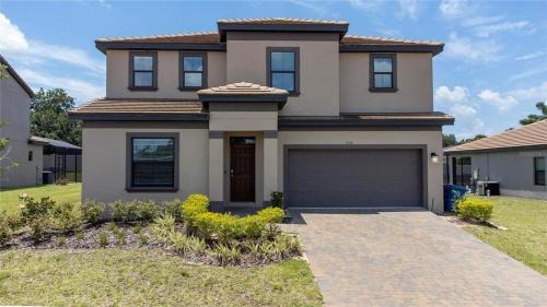 224MCV - Balmoral Resort