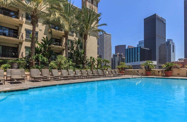 234794 Suite DTLA cerca de Nokie, Staples, LA Live