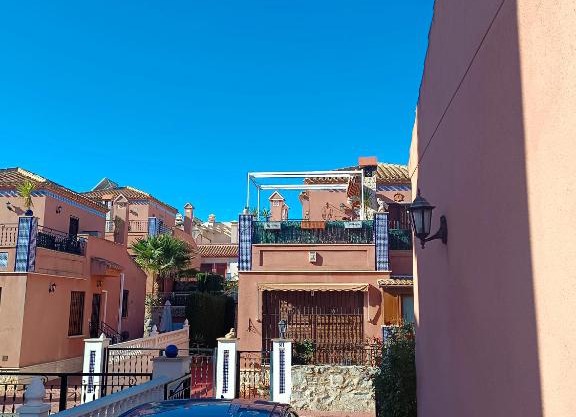 24 calle los marines san miguel de salinas
