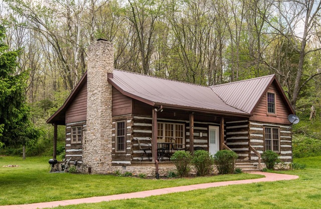 Serendipity Park Log Cabin