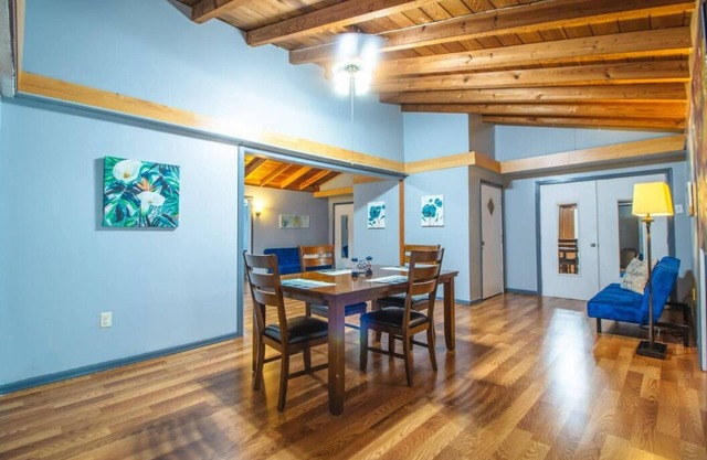 2BR Near Disney Pet-Friendly & Relaxing