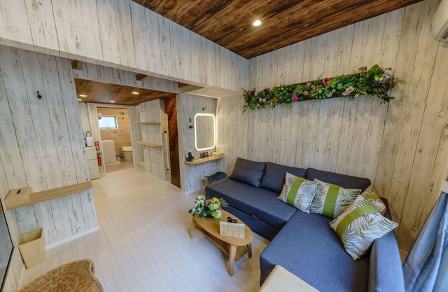 2F New AP Tluxury / Free WiFi